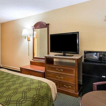 Econo Lodge Near Quantico Marine Base Dumfries Exterior foto