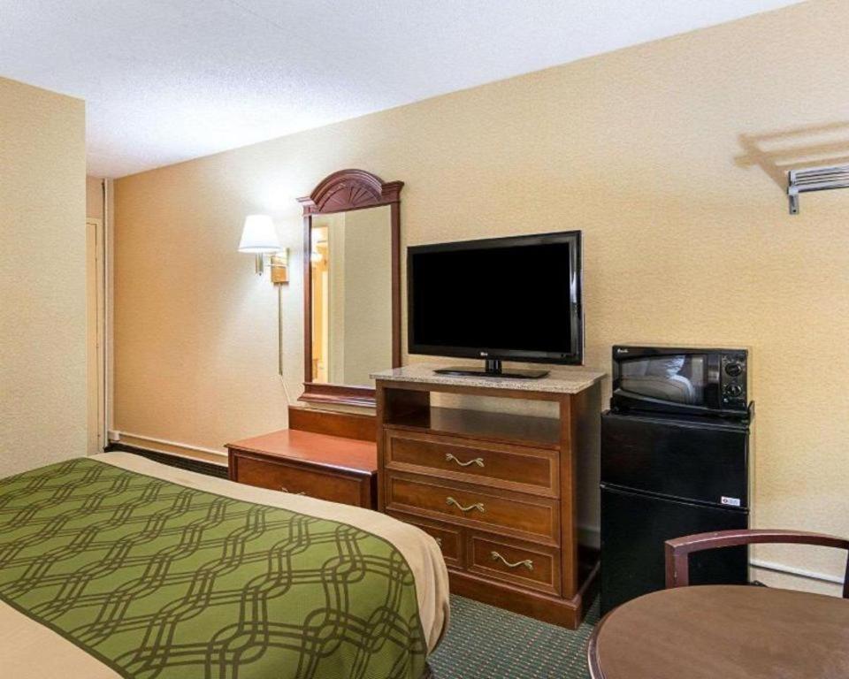 Econo Lodge Near Quantico Marine Base Dumfries Exterior foto