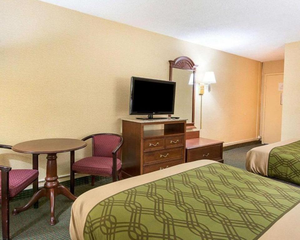 Econo Lodge Near Quantico Marine Base Dumfries Exterior foto